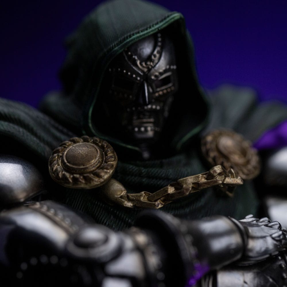 The Infinity Gauntlet Marvel Legends Diorama Statue 1/10 Doctor Doom Deluxe Edition 42 cm - Image 11
