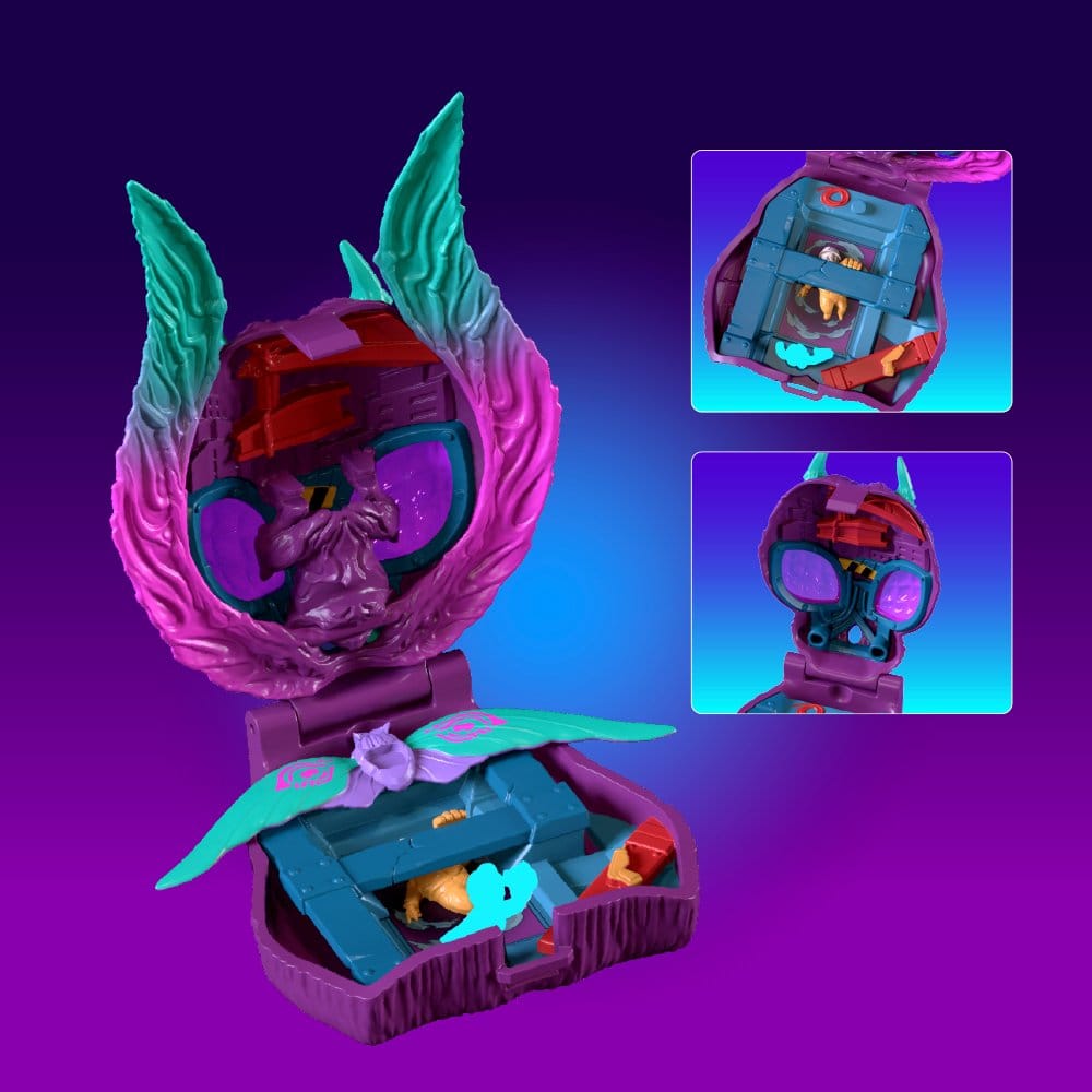 Rover Robin Plastic Model Kit Shoots Down Mothman - Image 7